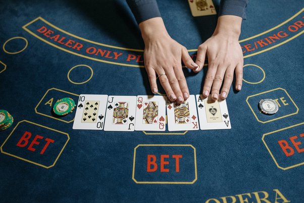 Card Counting and Beyond: Strategies Pro Players Use to Beat the Casino